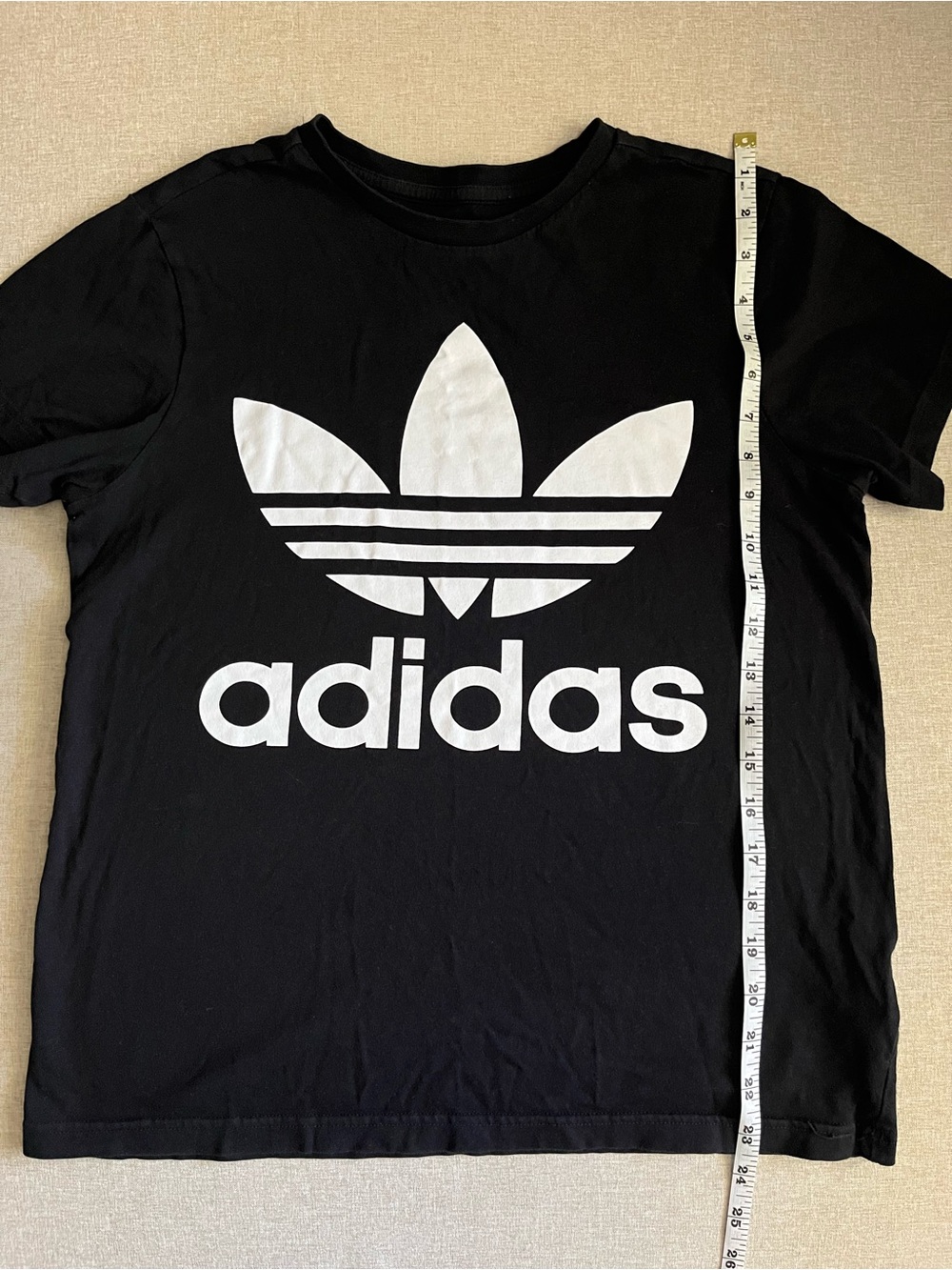 Adidas logo t-shirt
